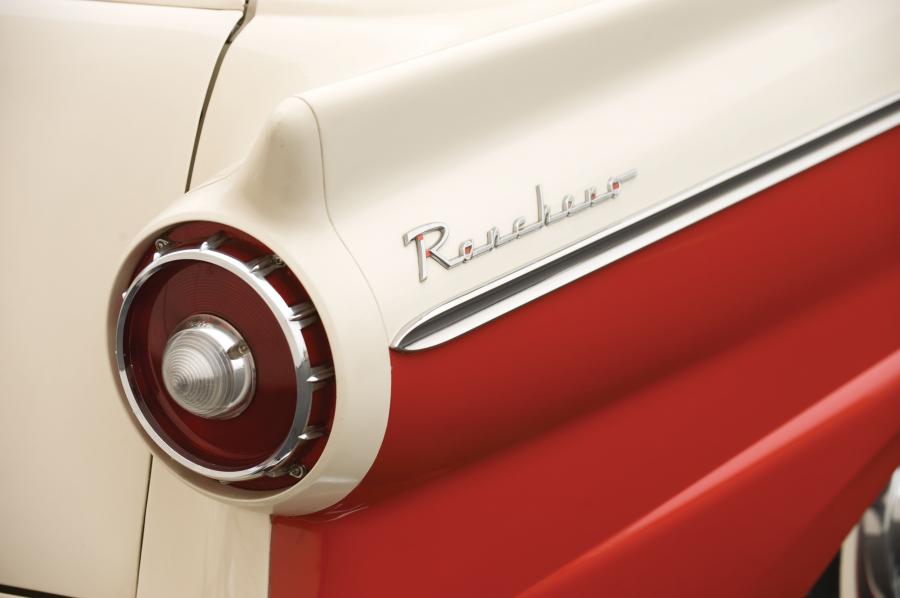 Ford Ranchero Deluxe Sedan-Pickup 1957 года  (фото 2 из 9)